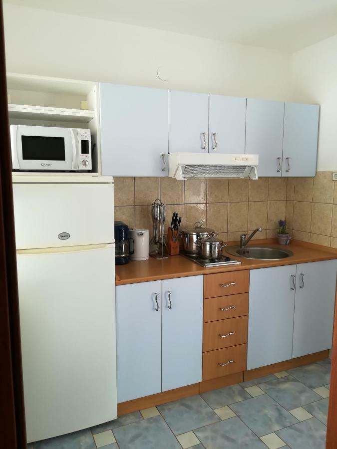 Apartments Kosec Vrsi Exterior photo